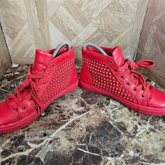 Steve Madden women's fashion hi-top red shoes size 6  594 - Picture 3 of 11
